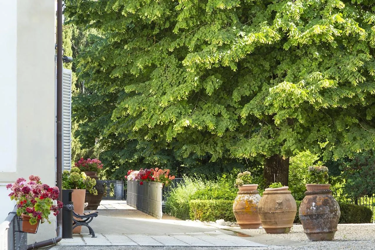 Villa Montarioso Siena Hotel