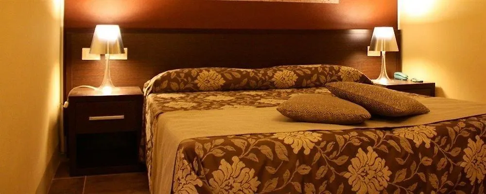Villa Montarioso Siena Hotel